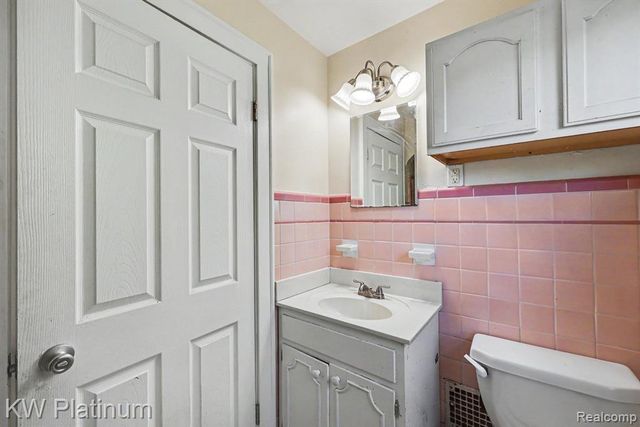 1418 21st Street, Port Huron, MI 48060