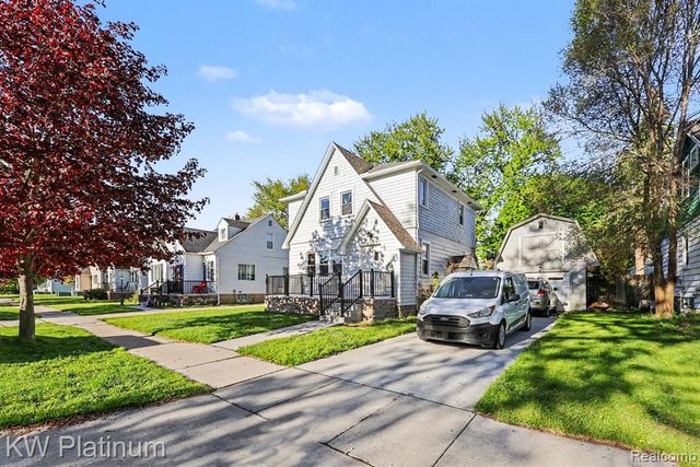 1418 21st Street, Port Huron, MI 48060