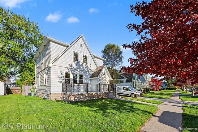 1418 21st Street, Port Huron, MI 48060