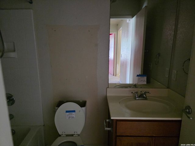 119 Quinta, San Antonio, TX 78210