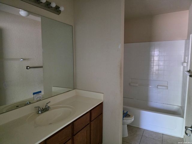 119 Quinta, San Antonio, TX 78210