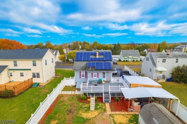1315 Gress St, Manville Boro, NJ 08835