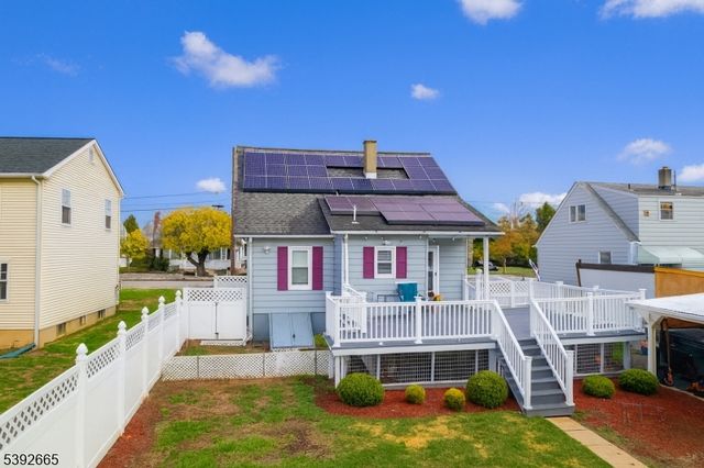 1315 Gress St, Manville Boro, NJ 08835
