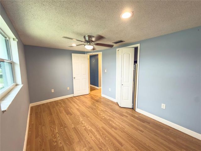 2033 ESSEX DRIVE, Holiday, FL 34691