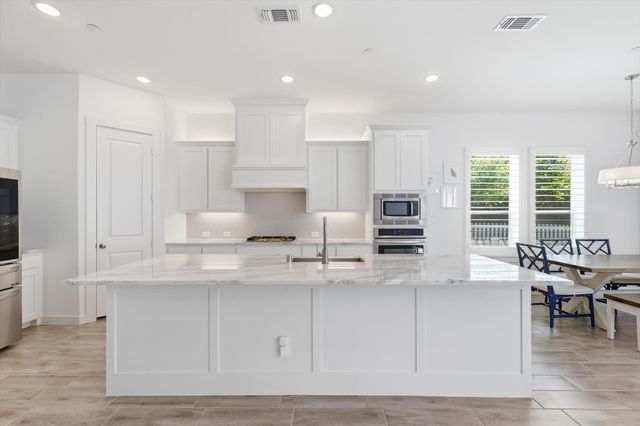 8726 Mangham Street, North Richland Hills, TX 76180