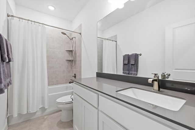 8726 Mangham Street, North Richland Hills, TX 76180