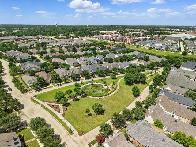 8726 Mangham Street, North Richland Hills, TX 76180