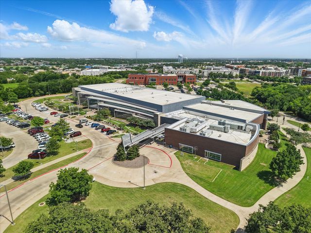 8726 Mangham Street, North Richland Hills, TX 76180