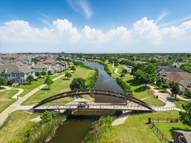 8726 Mangham Street, North Richland Hills, TX 76180