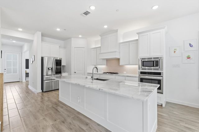 8726 Mangham Street, North Richland Hills, TX 76180