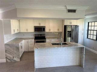 9015 W Sunrise Boulevard, Plantation, FL 33322
