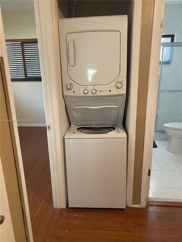 8950 Collins Ave 7, Surfside, FL 33154