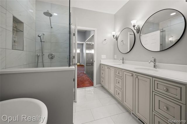 24585 Edgewood Drive, Novi, MI 48374