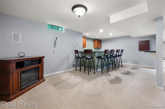 24585 Edgewood Drive, Novi, MI 48374