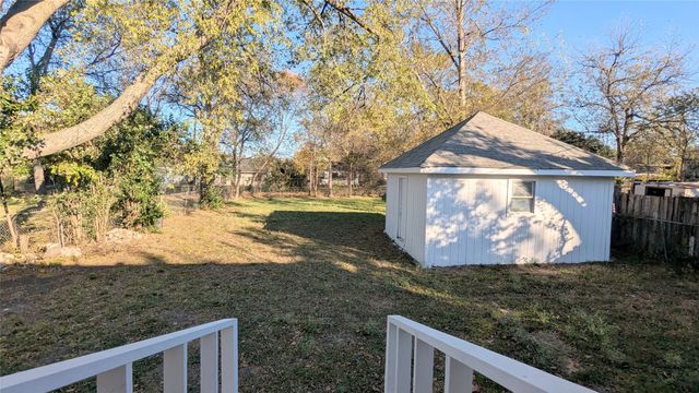 3110 Utah Avenue, Dallas, TX 75216