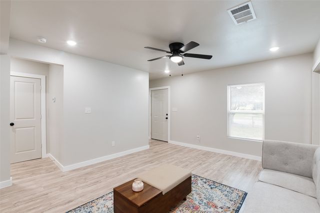 3110 Utah Avenue, Dallas, TX 75216