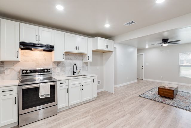 3110 Utah Avenue, Dallas, TX 75216