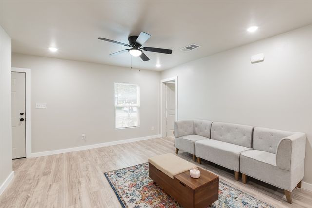 3110 Utah Avenue, Dallas, TX 75216