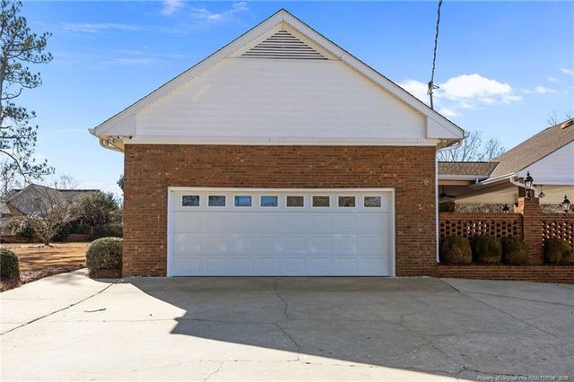 4943 US 301, Dunn, NC 28334