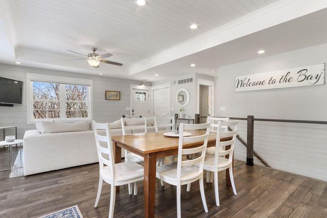 215 Wesley STREET, Williams Bay, WI 53191