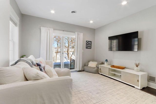 215 Wesley STREET, Williams Bay, WI 53191