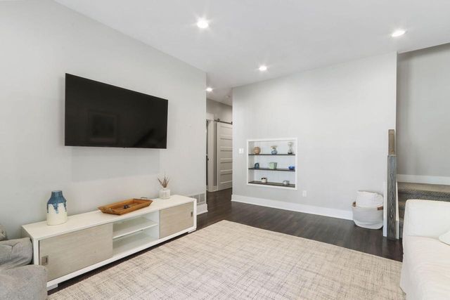 215 Wesley STREET, Williams Bay, WI 53191