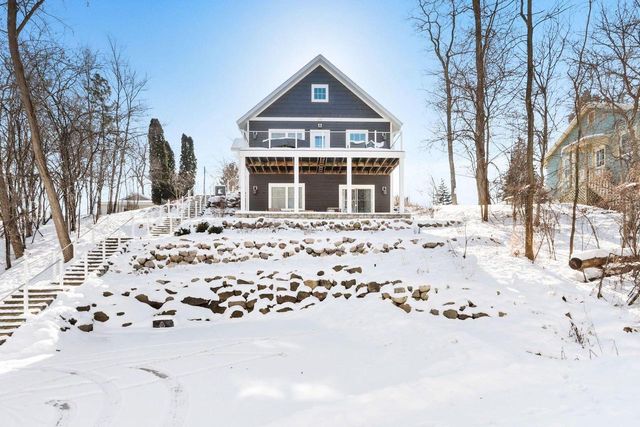 215 Wesley STREET, Williams Bay, WI 53191