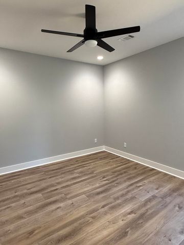 145 Harbor Circle, Russellville, AR 72802