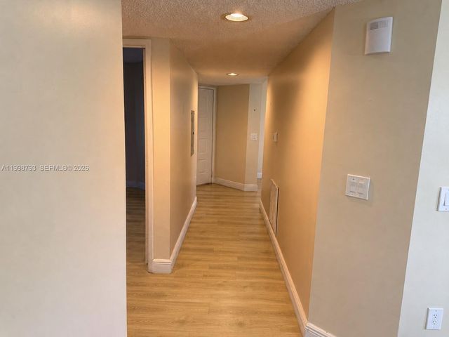 1600 SW 127th Way 101C, Pembroke Pines, FL 33027