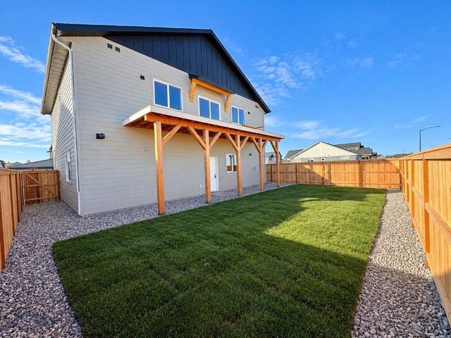 858 Accolade Loop, Belgrade, MT 59714