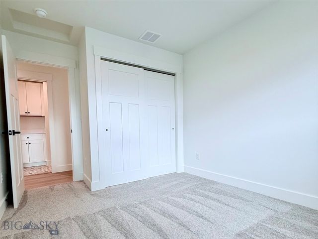 858 Accolade Loop, Belgrade, MT 59714