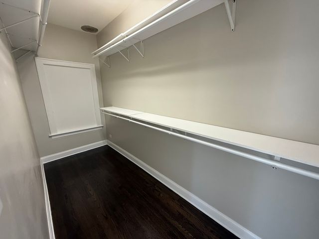 6626 W Cermak Road 1F, Berwyn, IL 60402