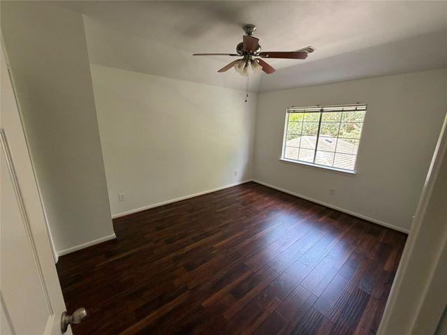 1103 Glendale Drive, Sugar Land, TX 77479