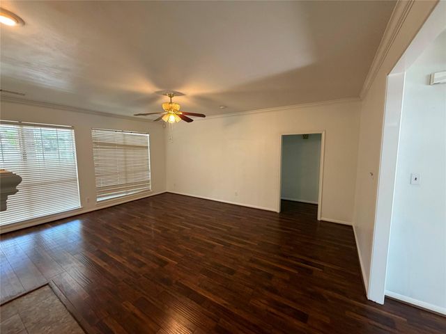 1103 Glendale Drive, Sugar Land, TX 77479