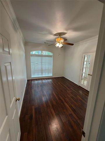 1103 Glendale Drive, Sugar Land, TX 77479