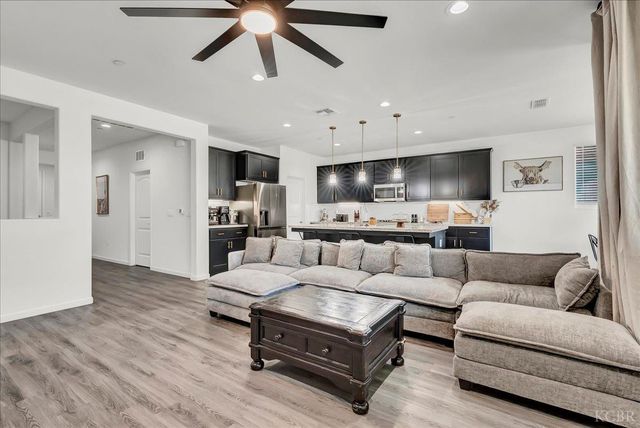 2516 Cortner Street, Hanford, CA 93230