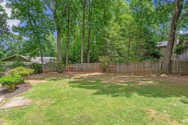 11117 WHISPERWOOD LN, North Bethesda, MD 20852