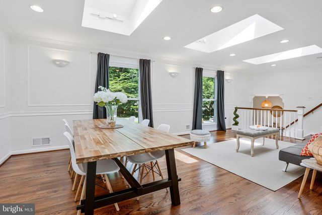 11117 WHISPERWOOD LN, North Bethesda, MD 20852