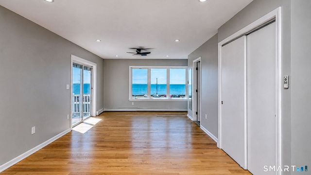 44 Washington Parkway, Stratford, CT 06614