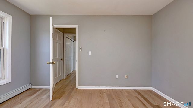 44 Washington Parkway, Stratford, CT 06614