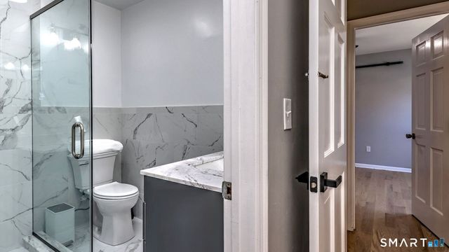 44 Washington Parkway, Stratford, CT 06614