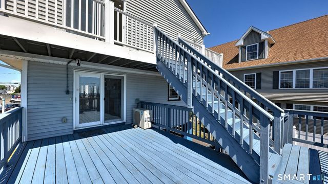 44 Washington Parkway, Stratford, CT 06614
