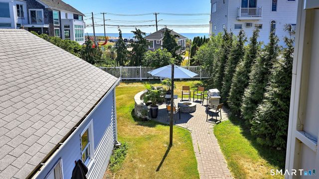 44 Washington Parkway, Stratford, CT 06614