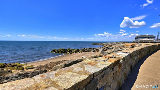 44 Washington Parkway, Stratford, CT 06614