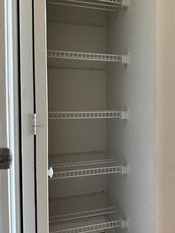 1830 Radius Dr 1207, Hollywood, FL 33020