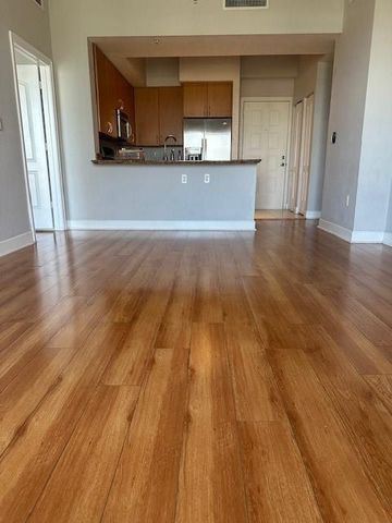 1830 Radius Dr 1207, Hollywood, FL 33020