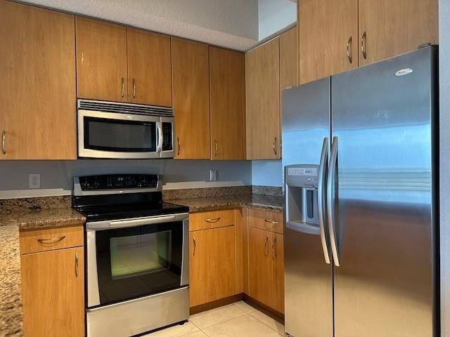 1830 Radius Dr 1207, Hollywood, FL 33020