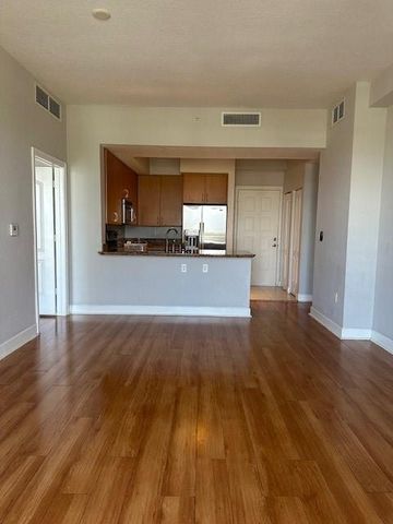 1830 Radius Dr 1207, Hollywood, FL 33020