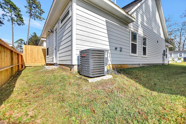 16373 Eastchase Street, Montgomery, TX 77316