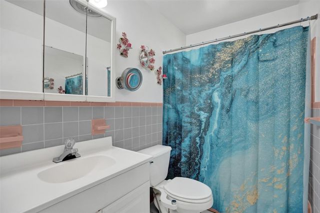 4165 SW 24th Street, Fort Lauderdale, FL 33317